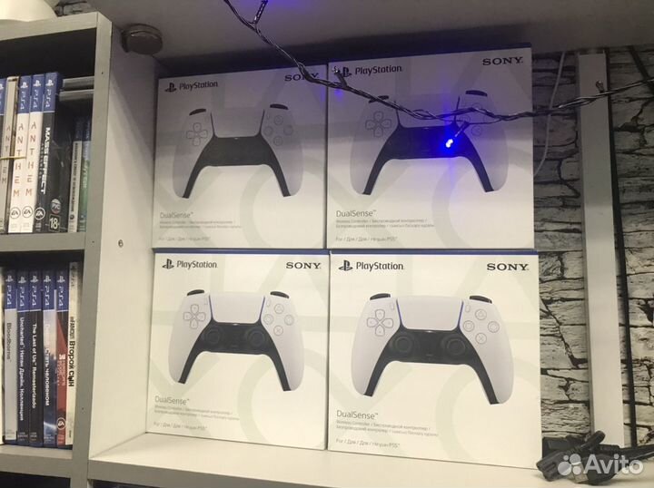 Джойстики на Sony PS5