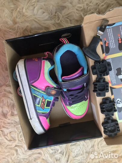 Кроссовки на роликах Heelys