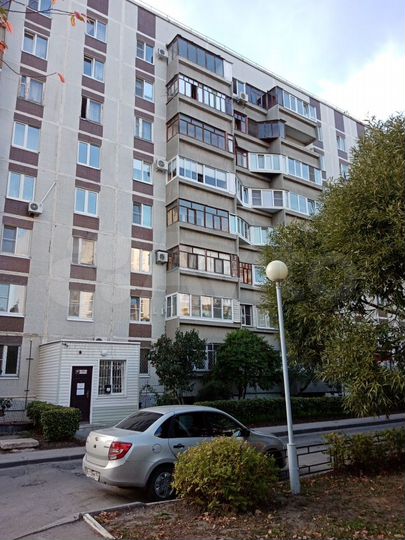 Комната 15 м² в 4-к., 9/10 эт.