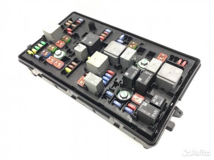Блок предохранителей Chevrolet Cruze 1 седан 1.6