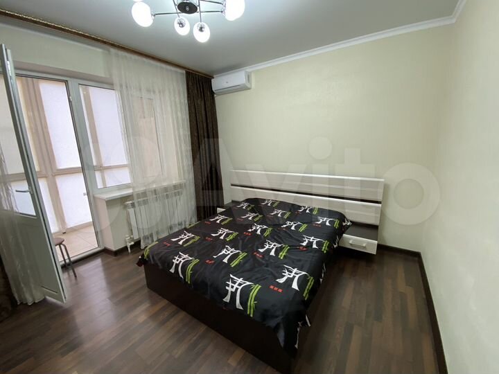 2-к. квартира, 70 м², 1/3 эт.