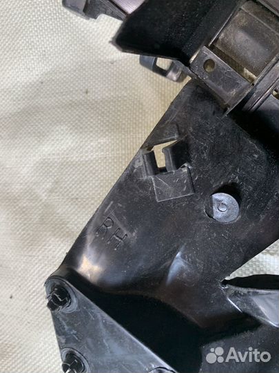 Замок передней правой двери ford focus 2