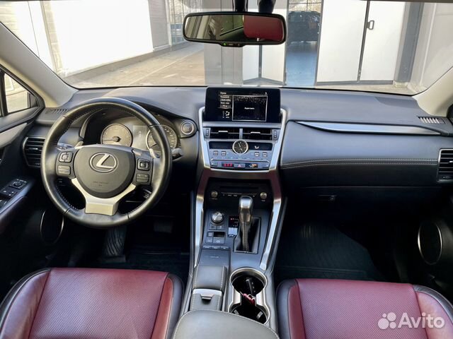 Lexus NX 2.0 AT, 2019, 116 690 км