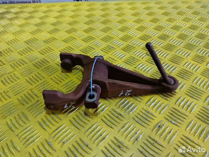 Вилка сцепления Man Tgl