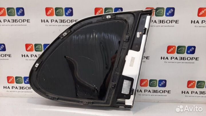 Форточка в крыло задняя левая Porsche Cayenne 955