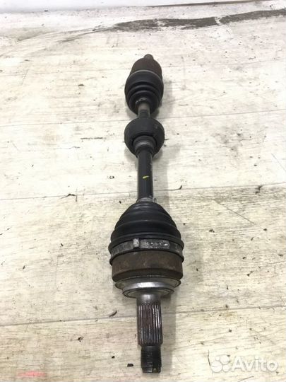 Привод левый Honda Civic 4D 2007