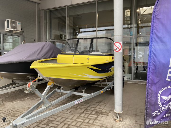 Моторная лодка 