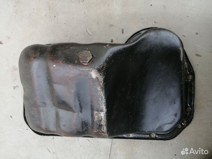 Поддон масляный двигателя для Audi 80/90 (B3) 1986