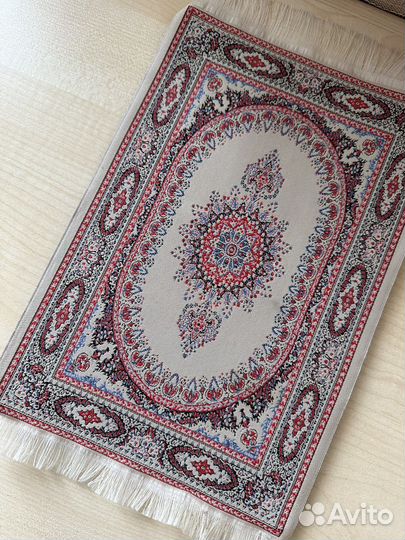 Плетеный коврик