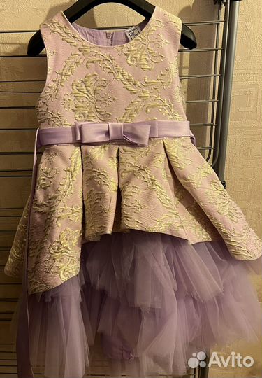 Платье на девочку 110