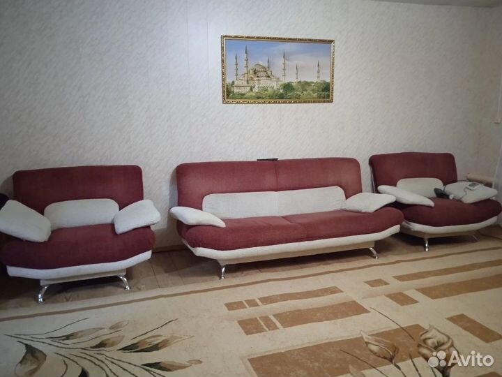 Диван и 2 кресла