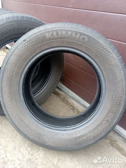 Kumho Ecowing ES31 195/65 R15 91H