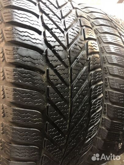 Goodyear Eagle Ultra Grip 205/60 R15