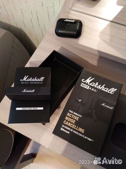 Беспроводные наушники новые