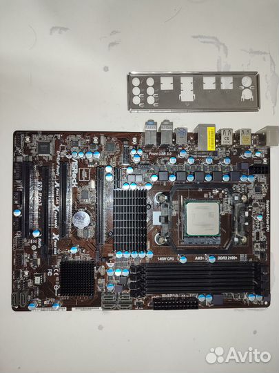 Материнская плата с процессором am3+