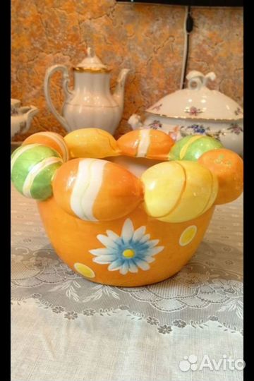 Блюдо для пасхальных яиц