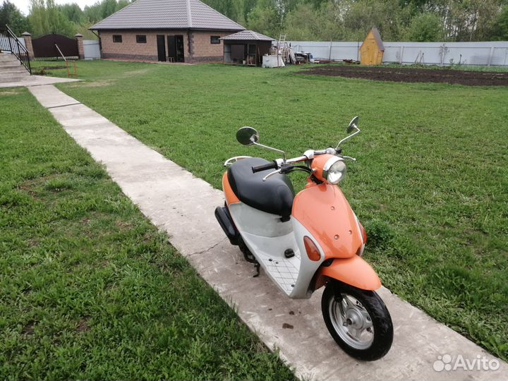 Suzuki lets 4 Pallet