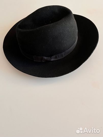 Шляпа с широкими полями