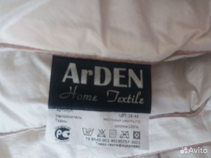 Одеяло 2х спальн.172*205 из вербл.шерсти/тик новое