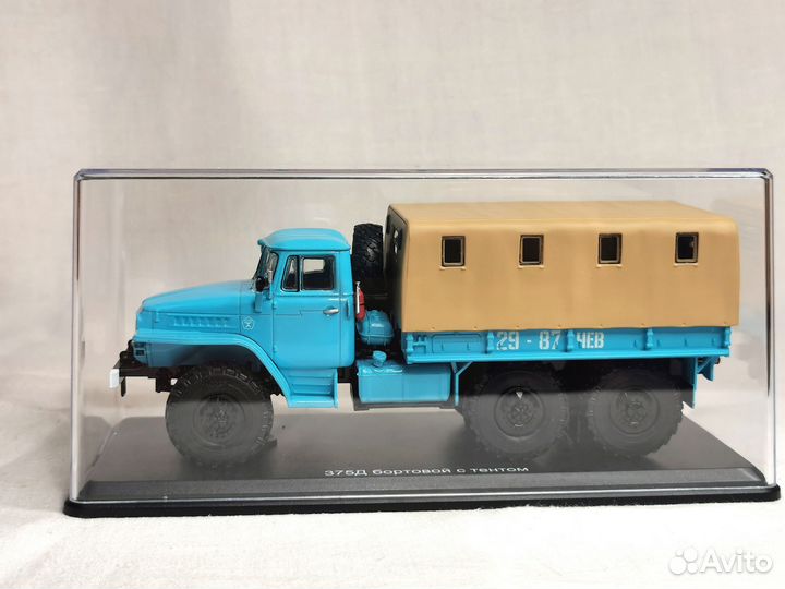 Модель грузовика 1:43