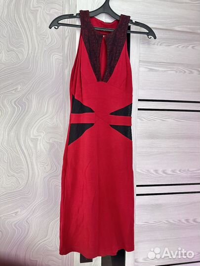 Платье женское