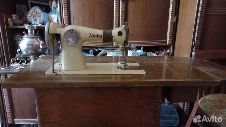 Швейная машина tikka