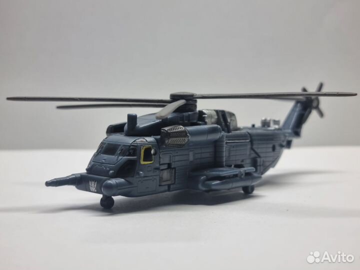 Transformers Commander class dotm Blackout