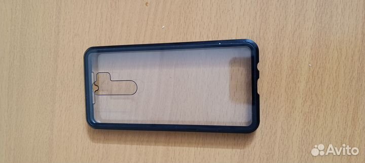 Стеклянные магнитные металлические Чехлы