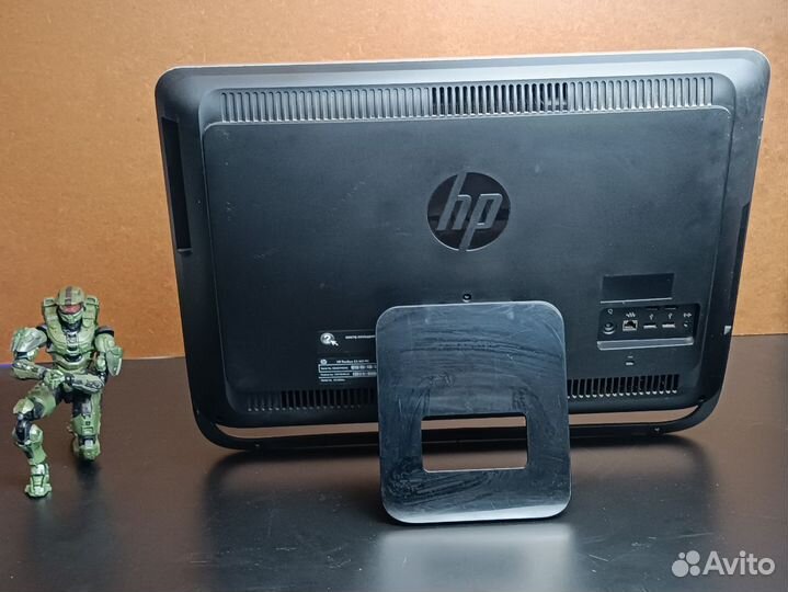 Моноблок HP Pavilion 23-b002er (C3S75EA)