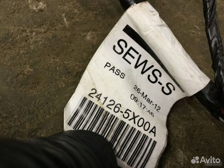 Проводка (коса) двери задней Nissan Pathfinder