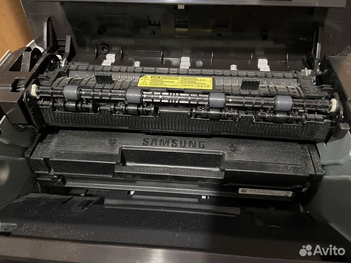 Принтер samsung xpress m2020