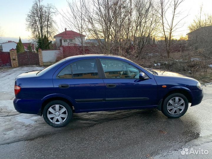 Nissan Almera 1.5 МТ, 2004, 235 000 км