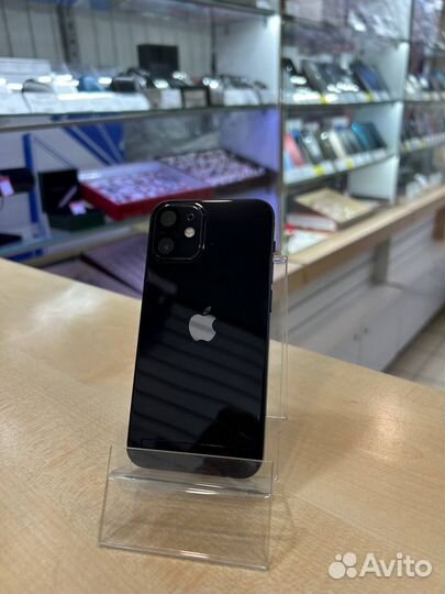 iPhone 12 mini, 64 ГБ