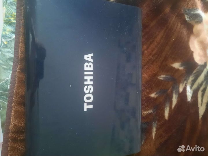 Ноутбук toshiba