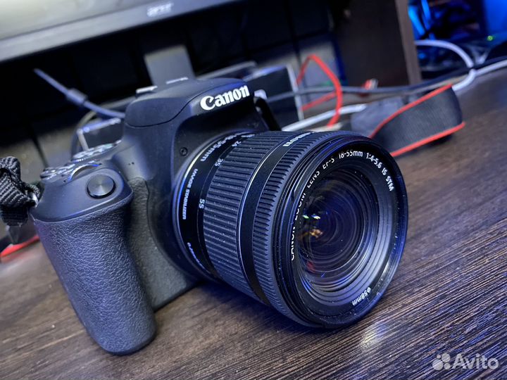 Зеркальная камера canon 200d