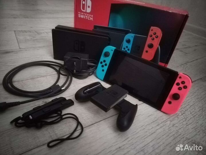 Игровая приставка nintendo switch