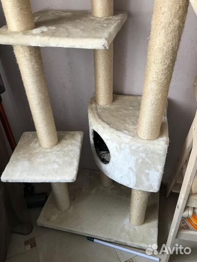 Домик для кошки с когтеточкой