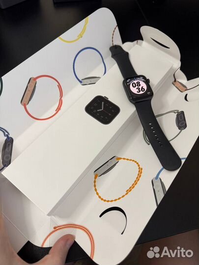 Часы apple watch se 44mm