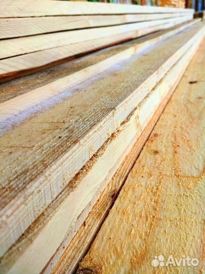 Надежная доска из лиственницы 40х150х6000мм, обрез