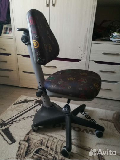 Ортопедическое кресло для школьника