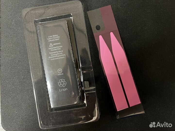 Аккумулятор на iPhone SE 2016