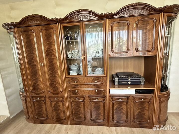 Стенка в гостиную со шкафом бу