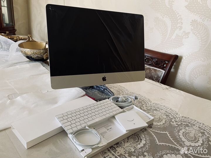 Macbook