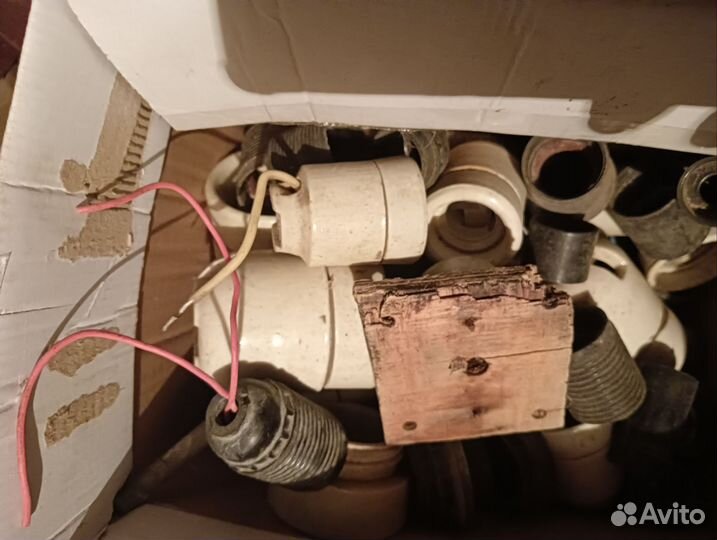 Розетки и выключатели люстры лампочки