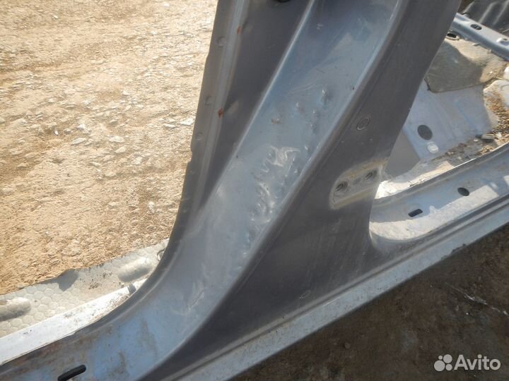 Панель боковая кузова/стойка левая Toyota Corolla