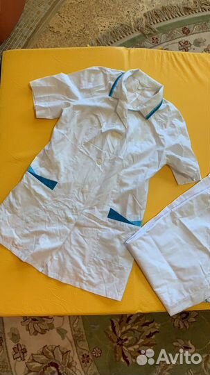 Медицинские халаты