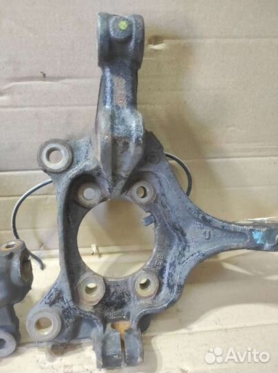 Поворотный кулак Mazda 6gj