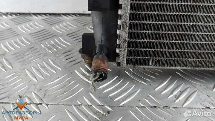 Радиатор (основной) Nissan Qashqai+2 2009