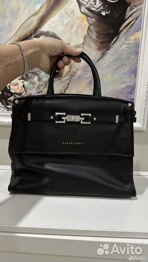 Кожаная сумка Guess luxe