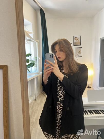 Преподаватель музыки (уроки вокала, фортепиано)